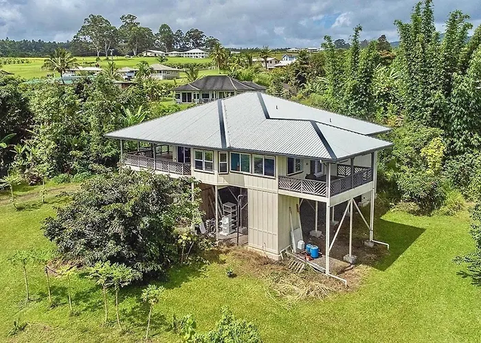 The Honomu House - Gorgeous, Spacious 4Bd2Ba Home Near Waterfalls And Hilo, Sleeps 12!